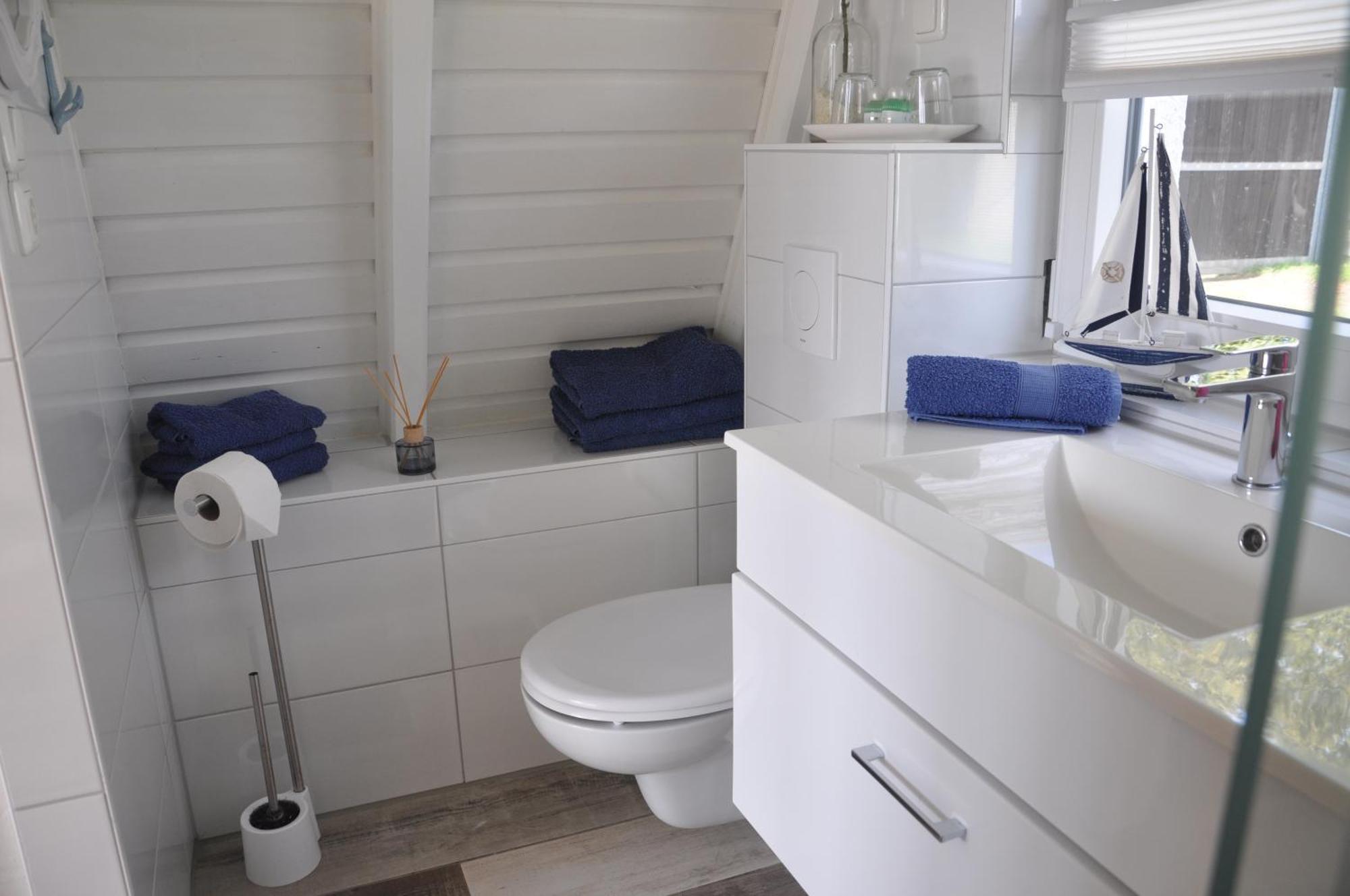 Ferienhaus Naehe Warnemuende 3 Elmenhorst/Lichtenhagen Ngoại thất bức ảnh